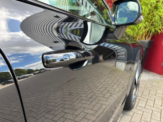 Volvo  XC60 2.0 T6 Plug-in hybrid AWD Ultimate Dark | Panoramadak | Memory | Harman/Kardon | Adaptive Cruise ActivLease financial lease