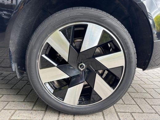 Volvo  XC60 2.0 T6 Plug-in hybrid AWD Ultimate Dark | Panoramadak | Memory | Harman/Kardon | Adaptive Cruise ActivLease financial lease