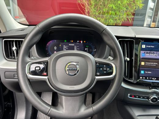 Volvo  XC60 2.0 T6 Plug-in hybrid AWD Ultimate Dark | Panoramadak | Memory | Harman/Kardon | Adaptive Cruise ActivLease financial lease