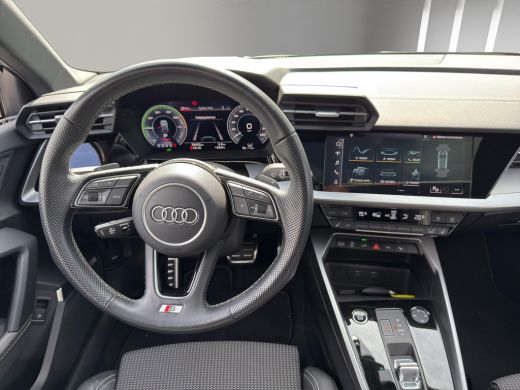 Audi A3 Sportback 45 TFSI e S-Line Pano B&O Matrix Carplay ActivLease financial lease
