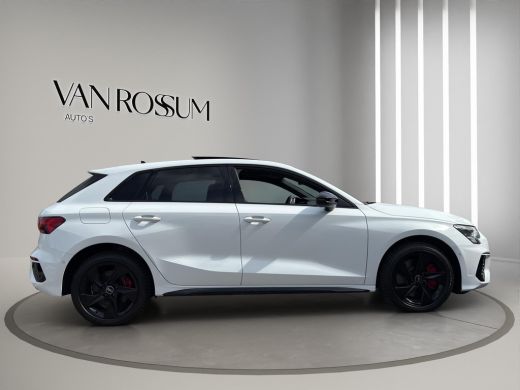 Audi A3 Sportback 45 TFSI e S-Line Pano B&O Matrix Carplay ActivLease financial lease