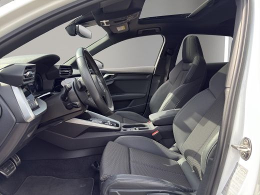 Audi A3 Sportback 45 TFSI e S-Line Pano B&O Matrix Carplay ActivLease financial lease