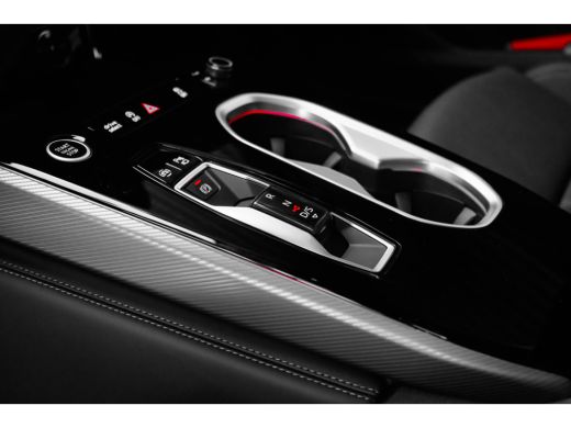 Audi A6 Avant S edition 204pk | Rondomzicht Camera | Ledere Bekleding | Elek. Stoelen | 20''LMV ActivLease financial lease