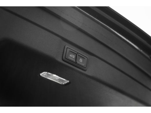 Audi A6 Avant S edition 204pk | Rondomzicht Camera | Ledere Bekleding | Elek. Stoelen | 20''LMV ActivLease financial lease