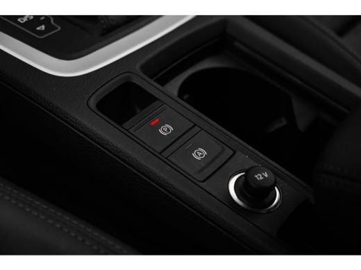 Audi Q3 35 TFSI S Edition Competition Trekhaak | LED verlichting | Privacy Glas | Adaptief Cruise Control... ActivLease financial lease