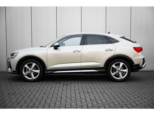 Audi Q3 35 TFSI S Edition Competition Trekhaak | LED verlichting | Privacy Glas | Adaptief Cruise Control... ActivLease financial lease