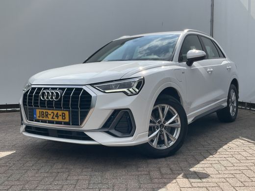 Audi Q3 45 TFSI e PHEV S edition Dig.Display S-line Full Navi Plug-in Carplay ActivLease financial lease