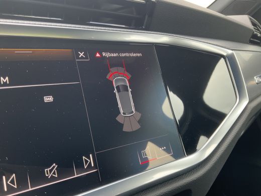 Audi Q3 45 TFSI e PHEV S edition Dig.Display S-line Full Navi Plug-in Carplay ActivLease financial lease