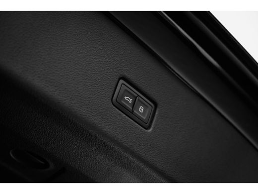 Audi Q8 4.0 TFSI S quattro 508 pk | Orig. NL | Onderstelpakket Advanced | Audi fabrieksgarantie tot 08-20... ActivLease financial lease
