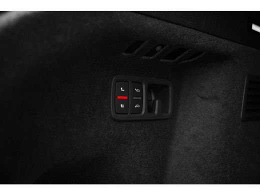 Audi Q8 55 TFSI e quattro Pro Line S Panoramadak | B&O premium 3D | Head-Up Display | Trekhaak | Elektris... ActivLease financial lease