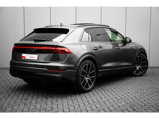 Audi Q8 55 TFSI e quattro Pro Line S Panoramadak | B&O premium 3D | Head-Up Display | Trekhaak | Elektris... ActivLease financial lease