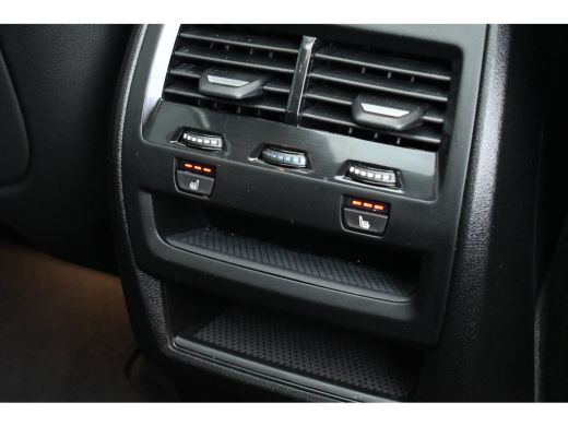 BMW X5 xDrive50e M-Sport Pro Pano Comf-zetels H/K HUD 360 22-inch BTW-AUTO! ActivLease financial lease