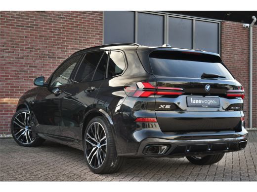 BMW X5 xDrive50e M-Sport Pro Pano Comf-zetels H/K HUD 360 22-inch BTW-AUTO! ActivLease financial lease