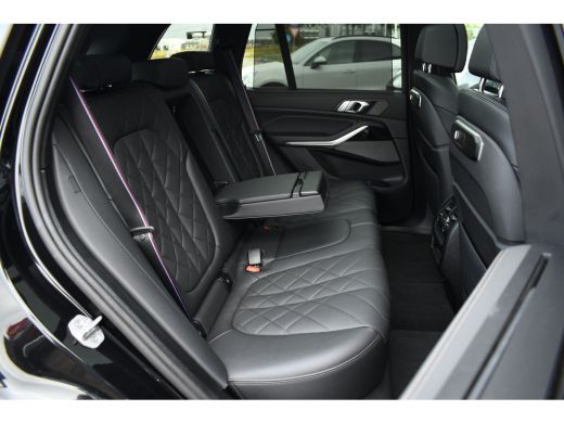 BMW X5 xDrive50e M-Sport Pro Pano Comf-zetels H/K HUD 360 22-inch BTW-AUTO! ActivLease financial lease