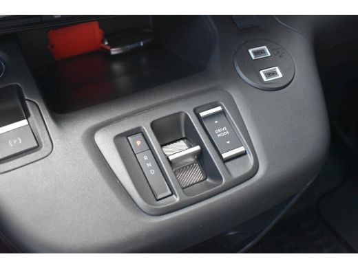 Fiat E-Doblò 136 L1 50 kWh 3 Fase | Adaptive Cruise | Betimmering | Stuurverwarming | Climate Control | Keyles... ActivLease financial lease