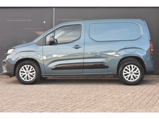 Fiat E-Doblò 136 L1 50 kWh 3 Fase | Adaptive Cruise | Betimmering | Stuurverwarming | Climate Control | Keyles... ActivLease financial lease