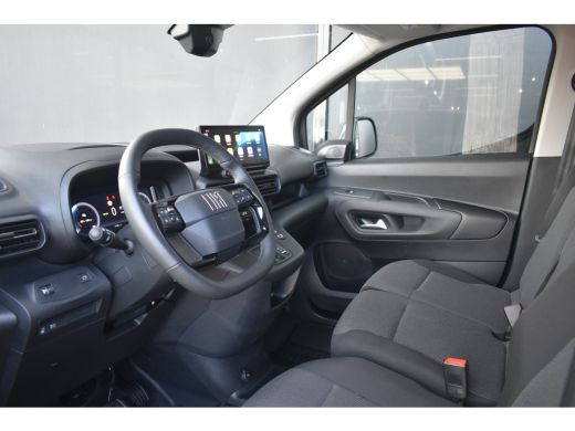 Fiat E-Doblò 136 L1 50 kWh 3 Fase | Adaptive Cruise | Betimmering | Stuurverwarming | Climate Control | Keyles... ActivLease financial lease