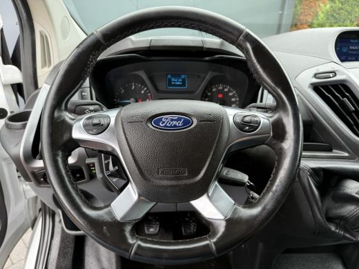 Ford Transit Custom 2.0 TDCI 130 PK / L1H1 / TREND / 2.5 TONS TREKHAAK / AIRCO / CRUISE / NAVI / INRICHTING / 3-ZITS ActivLease financial lease
