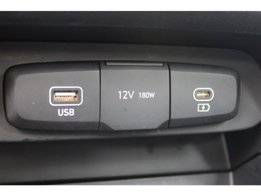 Hyundai i10 1.0 Comfort Automaat | Actieve rijbaanassistentie (LKA) | Isofix bevestigingspunten op de passagi... ActivLease financial lease