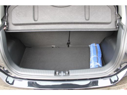 Hyundai i10 1.0 Comfort Automaat | Actieve rijbaanassistentie (LKA) | Isofix bevestigingspunten op de passagi... ActivLease financial lease