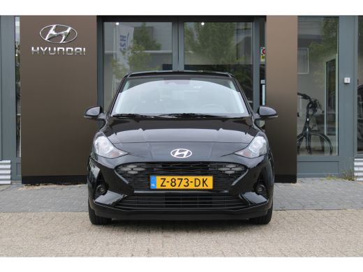 Hyundai i10 1.0 Comfort Automaat | Actieve rijbaanassistentie (LKA) | Isofix bevestigingspunten op de passagi... ActivLease financial lease