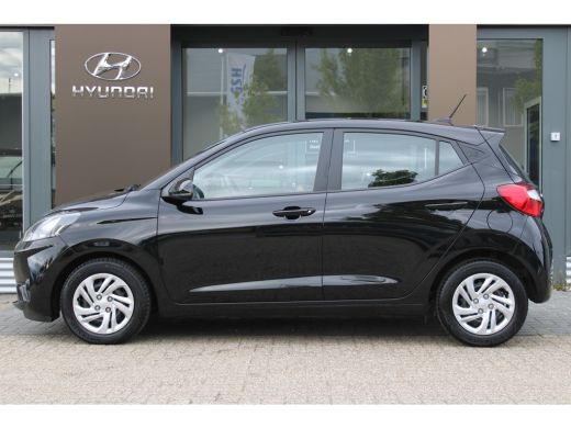 Hyundai i10 1.0 Comfort Automaat | Actieve rijbaanassistentie (LKA) | Isofix bevestigingspunten op de passagi... ActivLease financial lease
