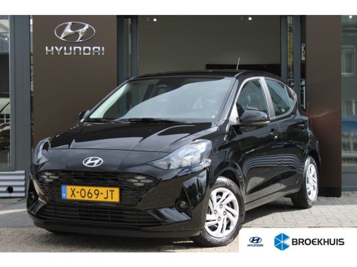 Hyundai i10 1.0 Comfort Smart | Achteruitrijcamera | Armsteun voor | Audio-navigatie full map Hyundai i10 1.0 Comfort Smart | Achteruitrijcamera | Armsteun voor | Audio-navigatie full map