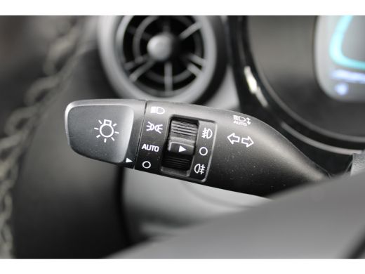 Hyundai i10 1.0 Comfort Smart | Achteruitrijcamera | Armsteun voor | Audio-navigatie full map ActivLease financial lease