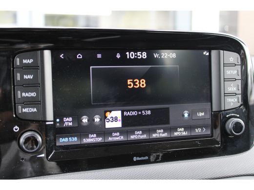 Hyundai i10 1.0 Comfort Smart | Achteruitrijcamera | Armsteun voor | Audio-navigatie full map ActivLease financial lease