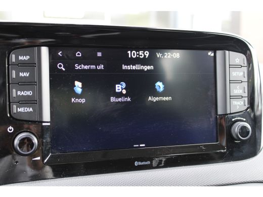 Hyundai i10 1.0 Comfort Smart | Achteruitrijcamera | Armsteun voor | Audio-navigatie full map ActivLease financial lease