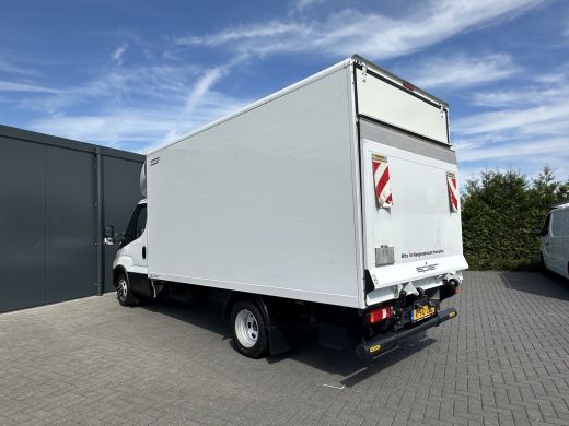 Iveco Daily 35C16 2.3 D 157 PK / ZEER NETJES !! / HYDRAULISCHE LAADKLEP / BAKWAGEN / 65.983 KM ! / AIRCO / DU... ActivLease financial lease
