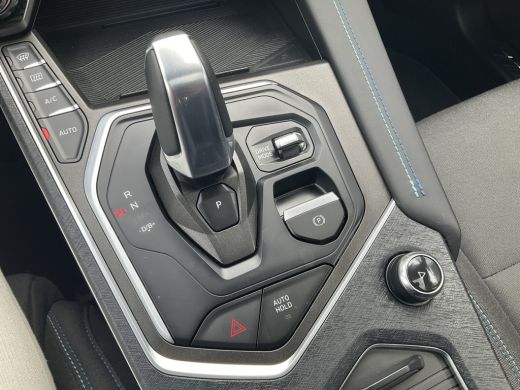 Lynk & Co 01 1.5 262pk PHEV Panodak Zwarte hemel 360° Cam Plug in ActivLease financial lease