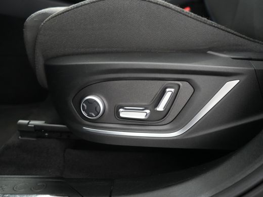 Lynk & Co 01 1.5 | Afwijkende dakkleur | Airco (automatisch) | Apple Carplay/Android Auto|telefoonintegratie p... ActivLease financial lease