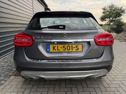 Mercedes-Benz GLA 220 d Ambition 177 PK Led Xenon ActivLease financial lease