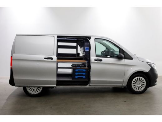 Mercedes-Benz Vito 114 CDI 136pk Compact 9G Automaat 2x Schuifdeur/LED/Camera/Navi/Inrichting 05-2022 ActivLease financial lease