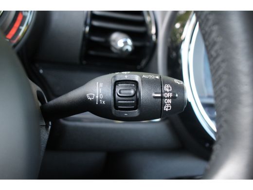 Mini Clubman 1.5 | NL-AUTO! | 1 EIGENAAR! | CLIMA | CRUISE | PARKEERSENSOREN | LMV | DEALER OH! | PRACHTIGE ST... ActivLease financial lease