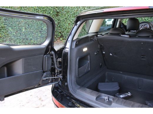 Mini Clubman 1.5 | NL-AUTO! | 1 EIGENAAR! | CLIMA | CRUISE | PARKEERSENSOREN | LMV | DEALER OH! | PRACHTIGE ST... ActivLease financial lease