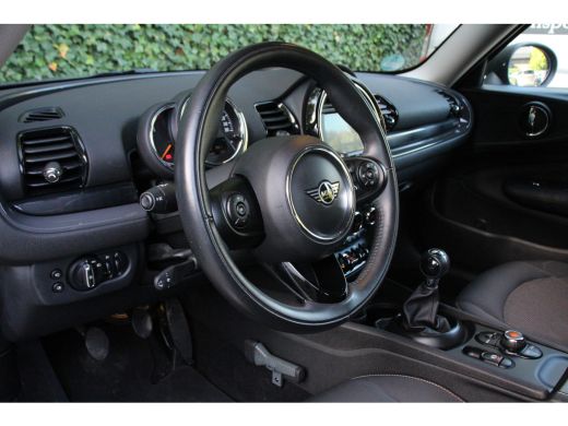 Mini Clubman 1.5 | NL-AUTO! | 1 EIGENAAR! | CLIMA | CRUISE | PARKEERSENSOREN | LMV | DEALER OH! | PRACHTIGE ST... ActivLease financial lease