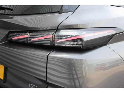 Peugeot 308 SW 1.2 PURETECH 130PK GT PACK AUTOMAAT / NAVI / LEDER / CLIMA / PDC / 18" LMV / CAMERA / KEYLESS ... ActivLease financial lease