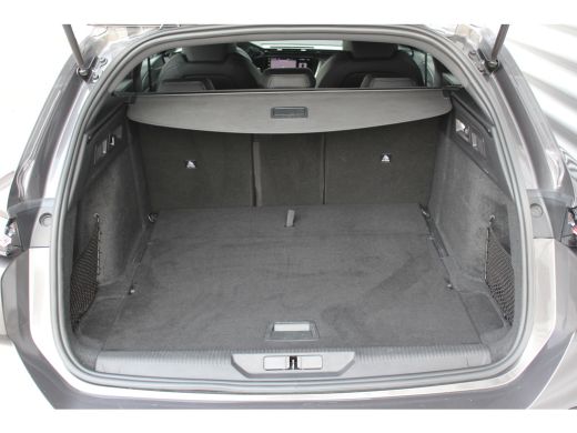 Peugeot 308 SW 1.2 PURETECH 130PK GT PACK AUTOMAAT / NAVI / LEDER / CLIMA / PDC / 18" LMV / CAMERA / KEYLESS ... ActivLease financial lease