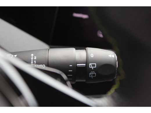 Peugeot 308 SW 1.2 PURETECH 130PK GT PACK AUTOMAAT / NAVI / LEDER / CLIMA / PDC / 18" LMV / CAMERA / KEYLESS ... ActivLease financial lease