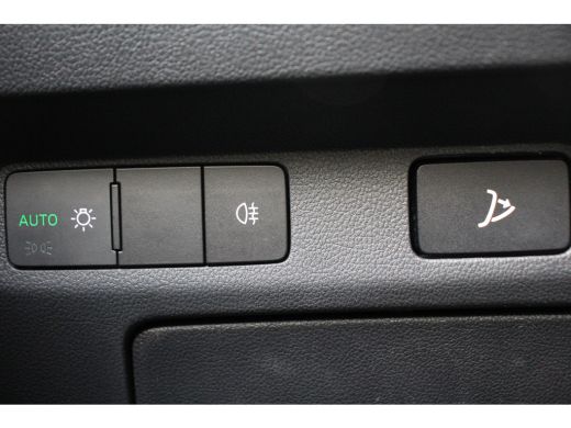 Skoda Enyaq iV 60 | NL-AUTO! | DEALER OH! | STANDKACHEL | TREKHAAK | STOELVERWARMING | LED | CRUISE | PARK SENS ... ActivLease financial lease