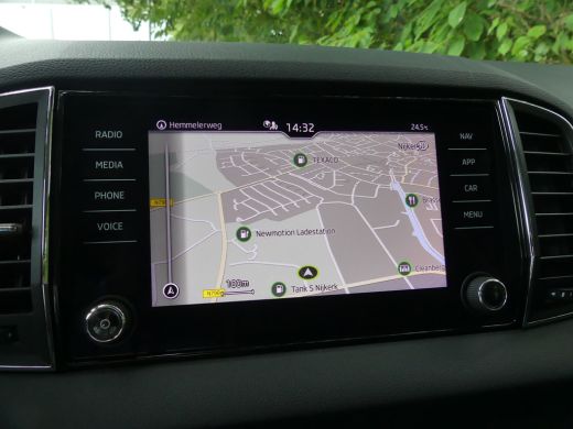 Skoda Karoq 1.0 TSI Business Edition | TREKHAAK | NAVI | APPLE CARPLAY/ANDROID AUTO | ActivLease financial lease
