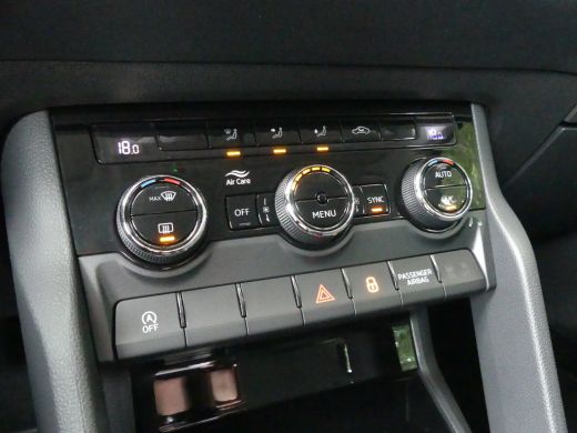 Skoda Karoq 1.0 TSI Business Edition | TREKHAAK | NAVI | APPLE CARPLAY/ANDROID AUTO | ActivLease financial lease