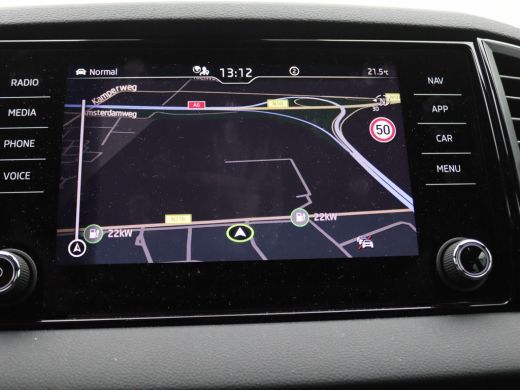 Skoda Karoq 1.5 TSI ACT Sportline Business 150PK DSG Pano-Schuifdak, Adaptieve Cruise Controle, Keyless, Virt... ActivLease financial lease