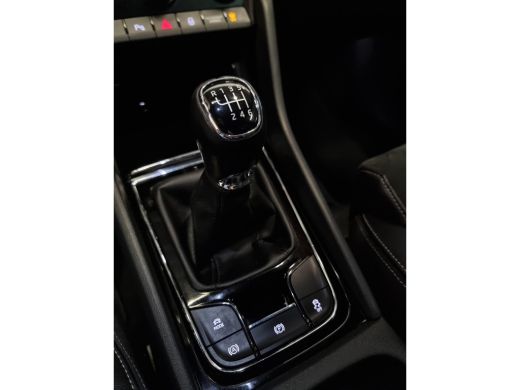 Skoda Kodiaq 1.5 TSI Sportline Business navi | trekhaak | dealer onderhouden | stoel en stuurverwarming | spor... ActivLease financial lease