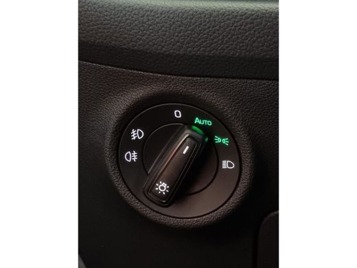 Skoda Kodiaq 1.5 TSI Sportline Business navi | trekhaak | dealer onderhouden | stoel en stuurverwarming | spor... ActivLease financial lease