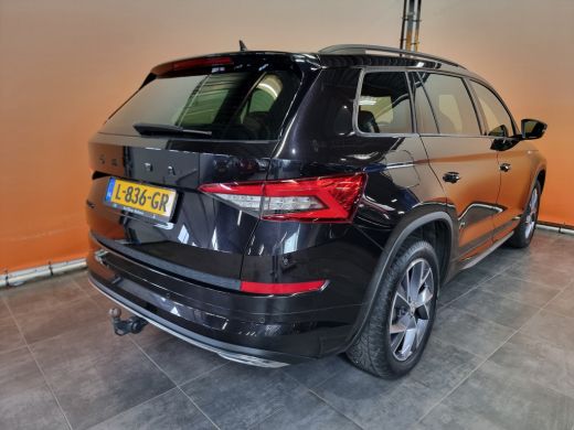 Skoda Kodiaq 1.5 TSI Sportline Business navi | trekhaak | dealer onderhouden | stoel en stuurverwarming | spor... ActivLease financial lease