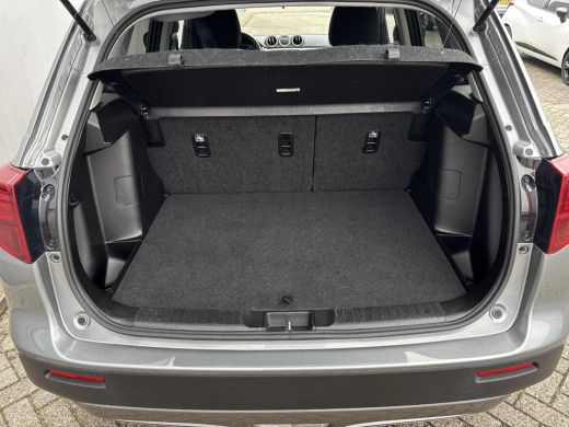 Suzuki Vitara 1.0 Boosterjet Select Stoelverwarming | Navigatiesysteem | Apple CarPlay & Android Auto | Verwarm... ActivLease financial lease