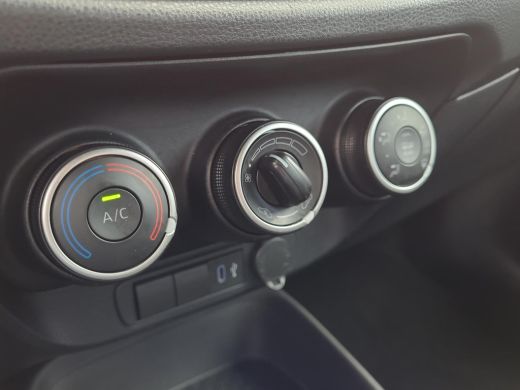 Toyota Aygo 1.0 VVT-i MT Play | Apple CarPlay | Adaptive Cruise | Rijklaarprijs incl. garantie | ActivLease financial lease